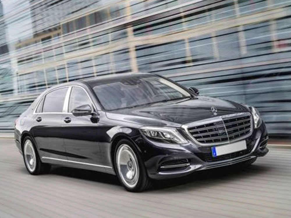 Luxury cars Mercedes-Benz S Class rental with chauffeur NCC Umbria - Baroni Autonoleggi Assisi Italy