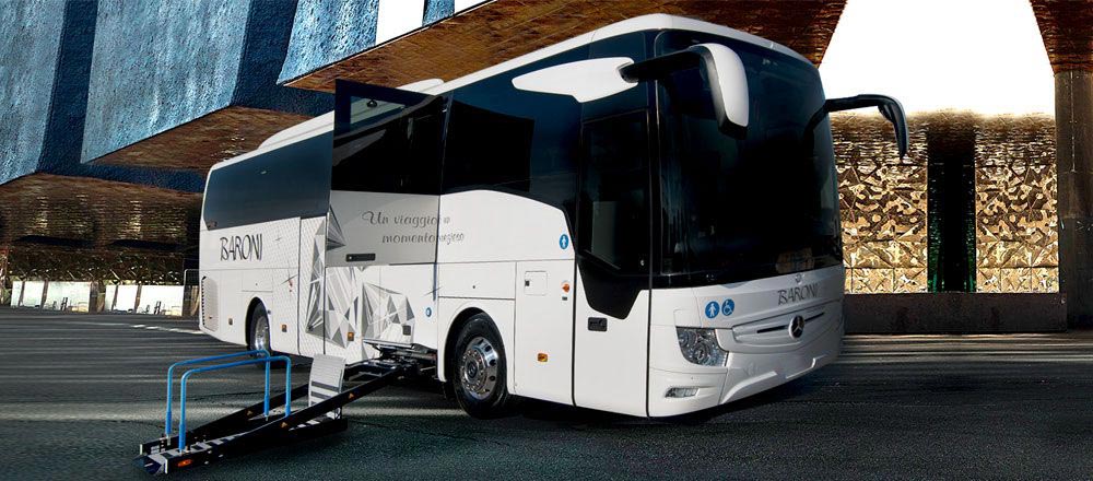 Wheelchair accessible coaches hire with driver for disabled people NCC Assisi, Perugia, Rome - Baroni Autonoleggi Italy