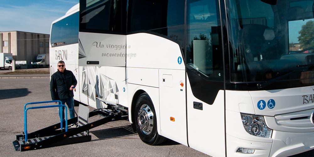 Baroni Autonoleggi NCC Umbria buses, coaches, minivan and luxury cars with driver in Italy