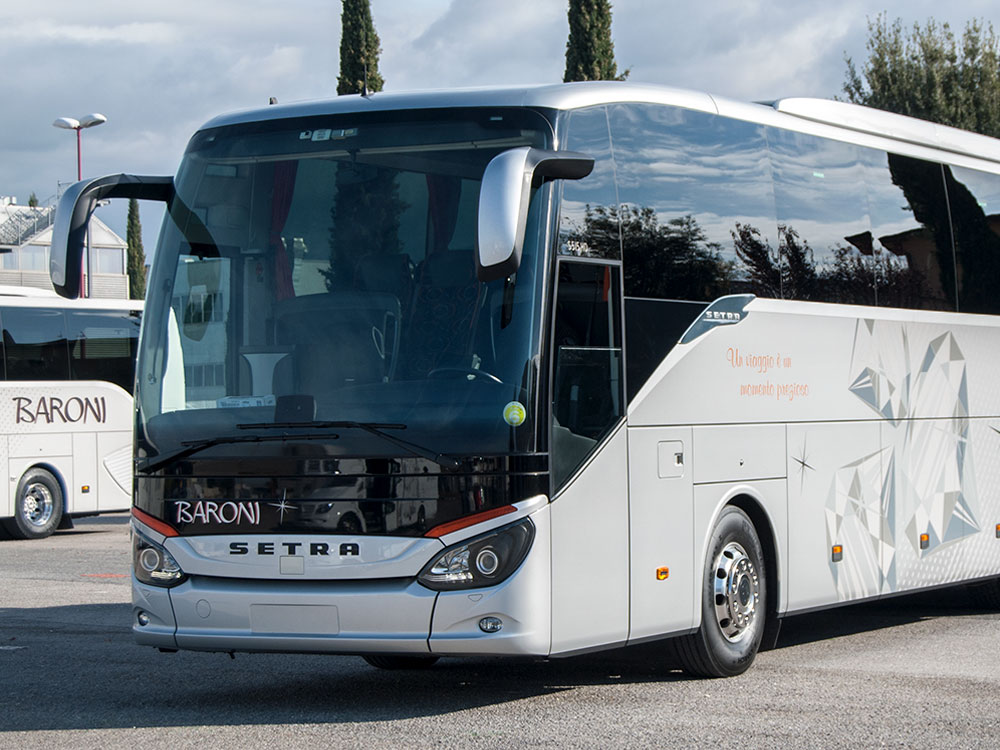 Autobus e pullman Gran Turismo noleggio con conducente Umbria - Baroni Autonoleggi Perugia